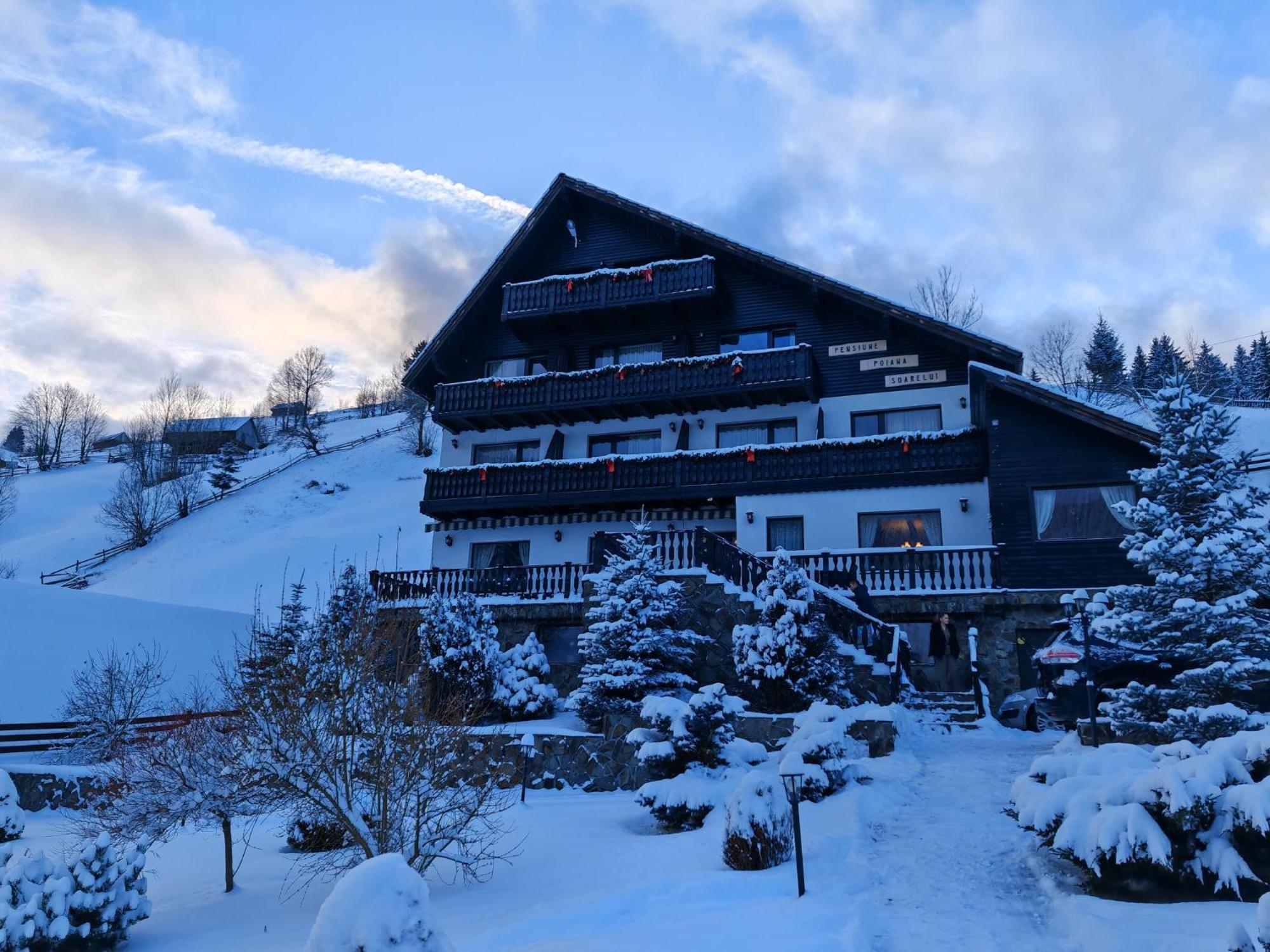 Poiana Soarelui Bed & Breakfast Moeciu De Sus Bagian luar foto
